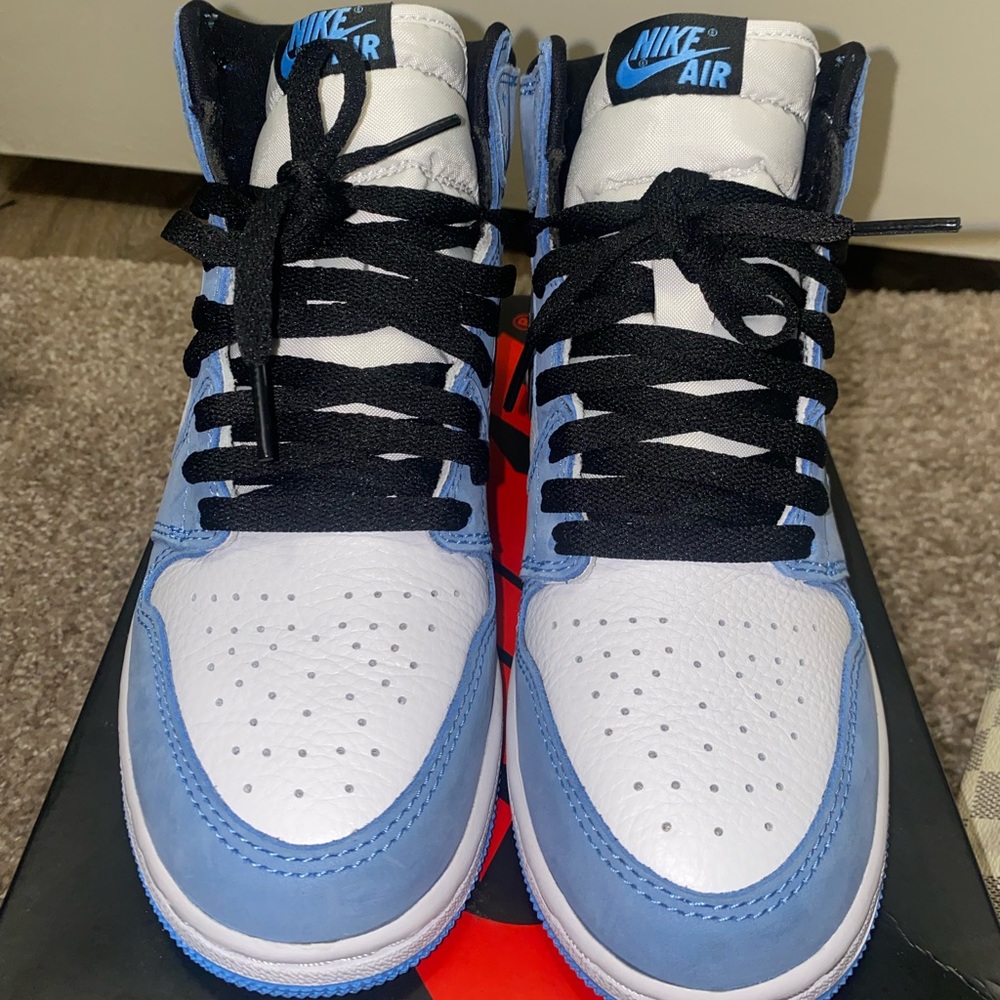 Worn once. 5Y